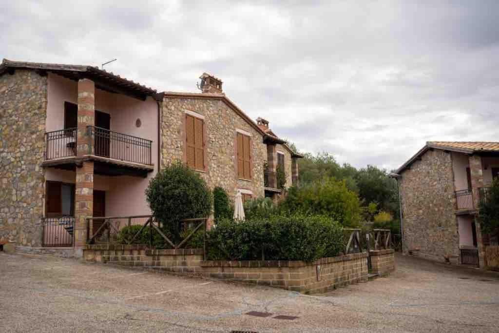 Apartamento A Casa Di Claudia Saturnia Exterior foto